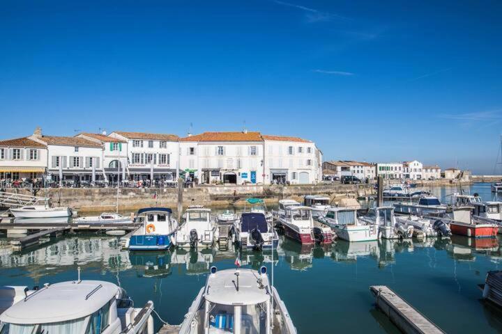 圣马丹德雷Sur L'Ilot De St Martin Au Centre Du Port Vue Exceptionnelle !公寓 外观 照片